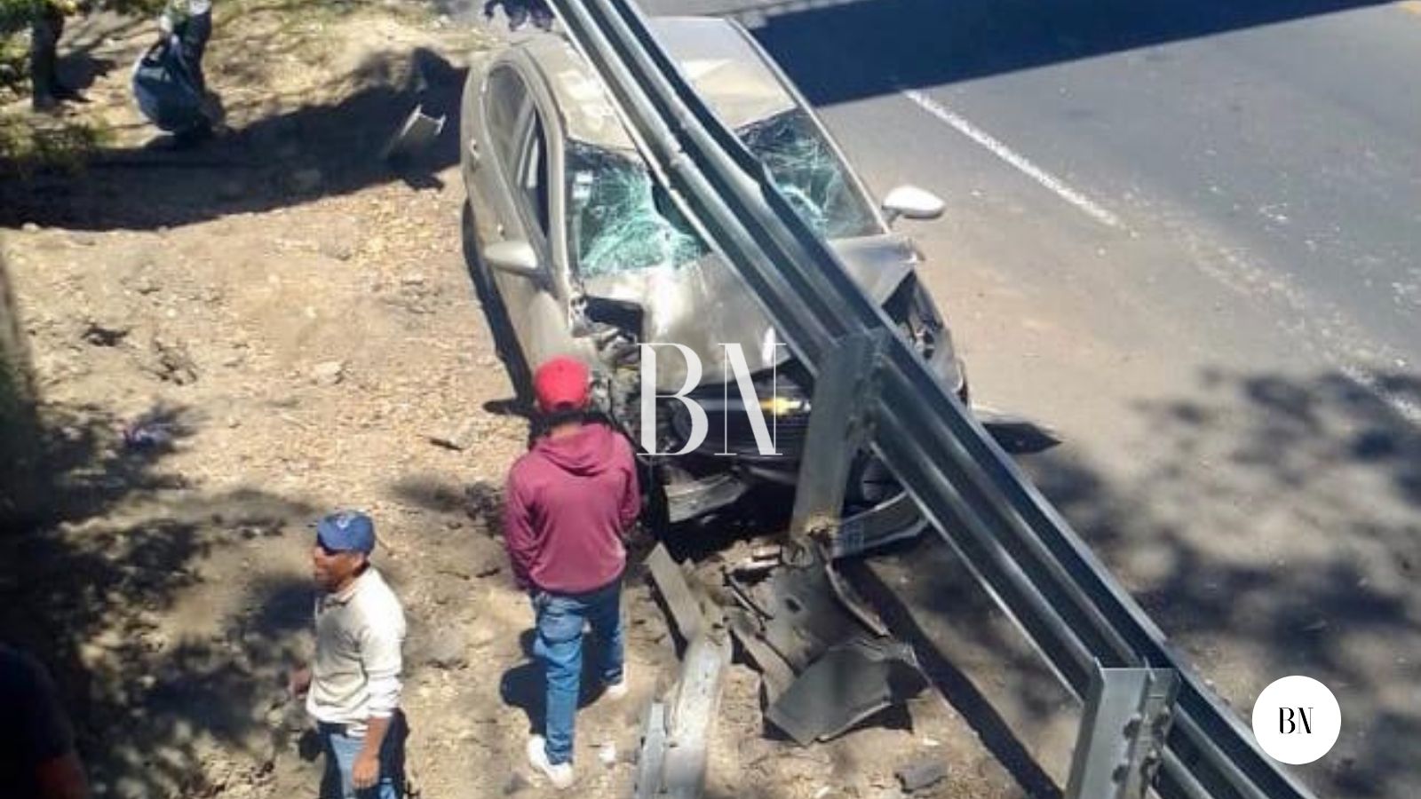 Se accidenta profe en  la Toluca-Zitacuaro